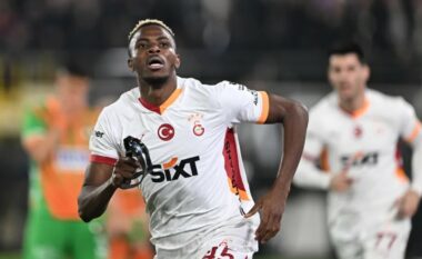 Al-Hilal i ofron Osimhenit një pagë marramendëse, duket afër që ta bindë që të largohet nga Evropa