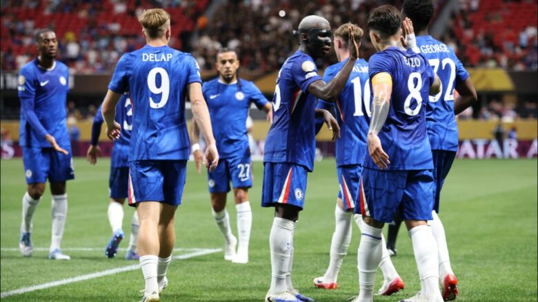 Spastrim lojtarësh te Chelsea, shtatë prej tyre do të largohen në verë