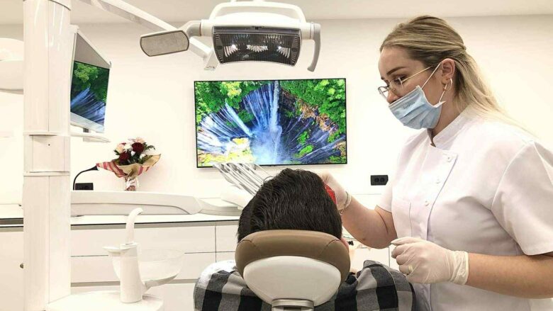 Dental Galeria: Aty ku teknologjia dhe përkujdesi sjellin buzëqeshje të reja!
