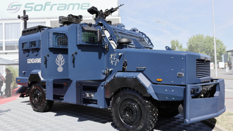 Një automjet i xhandarmërisë franceze pagëzohet me emrin “Kosova” – do të parakalojë më 14 korrik në Paris